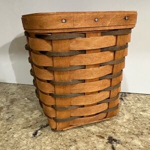 1993 Longaberger Woven Basket